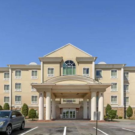 Lake Texoma Inn And Suites Denison Zewnętrze zdjęcie